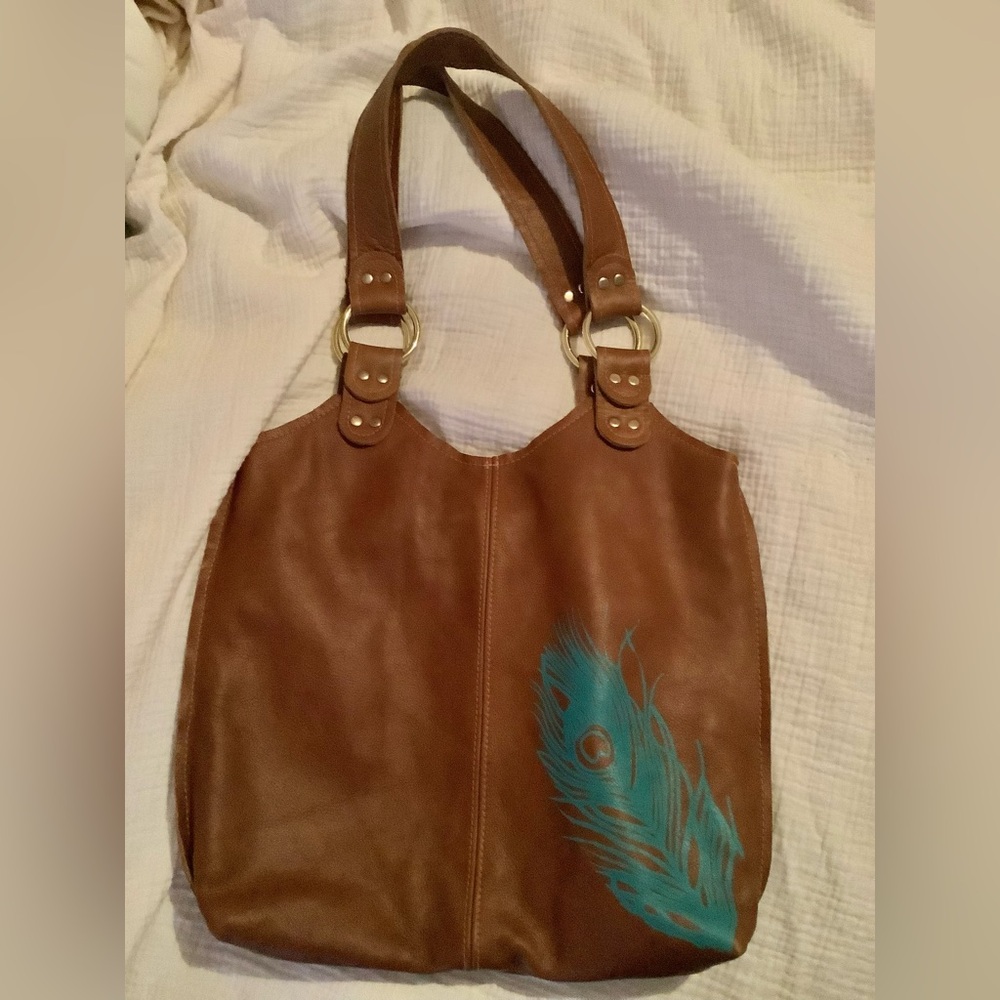 Twilight Bella Bag Stitch and Swash Large Hobo (*Flaws) - Picture 3 of 14